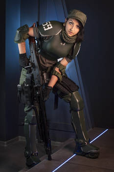 Imperial Guard Female Trooper