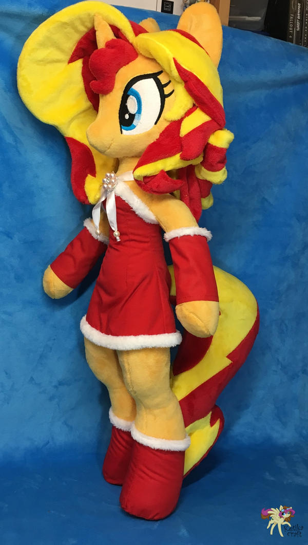Sunset Shimmer Christmas Edition by KetikaCraft