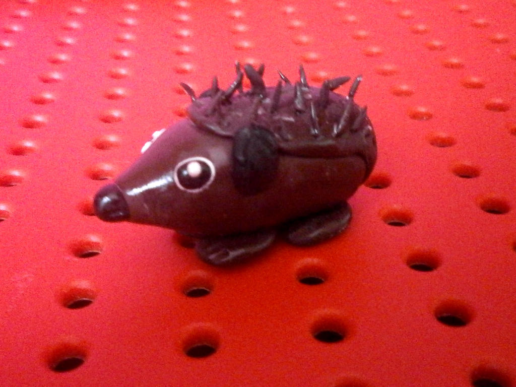Herisson en fimo by Misspandaroux on DeviantArt
