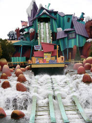 Dudley Do-Right Ripsaw Falls 2