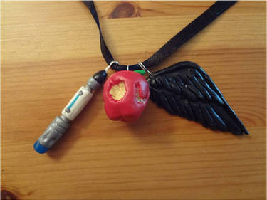 Superwholock necklace