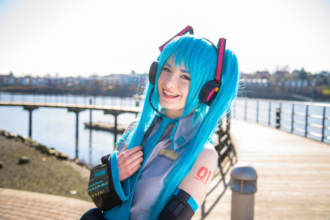 Hatsune Miku Virtual Idol By AnyaPanda On DeviantArt hatsune-miku-virtual-idol-by-anyapanda-on-deviantart
