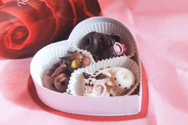 Valentine's Chocolate Heart Dragons