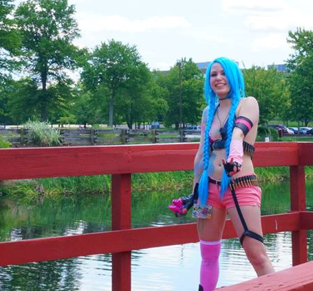 League of Legends: Jinx Cosplay