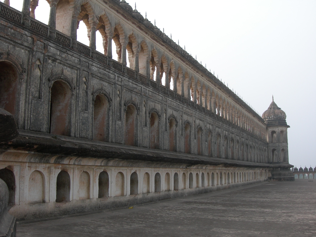 India 2010 - Imambara 3