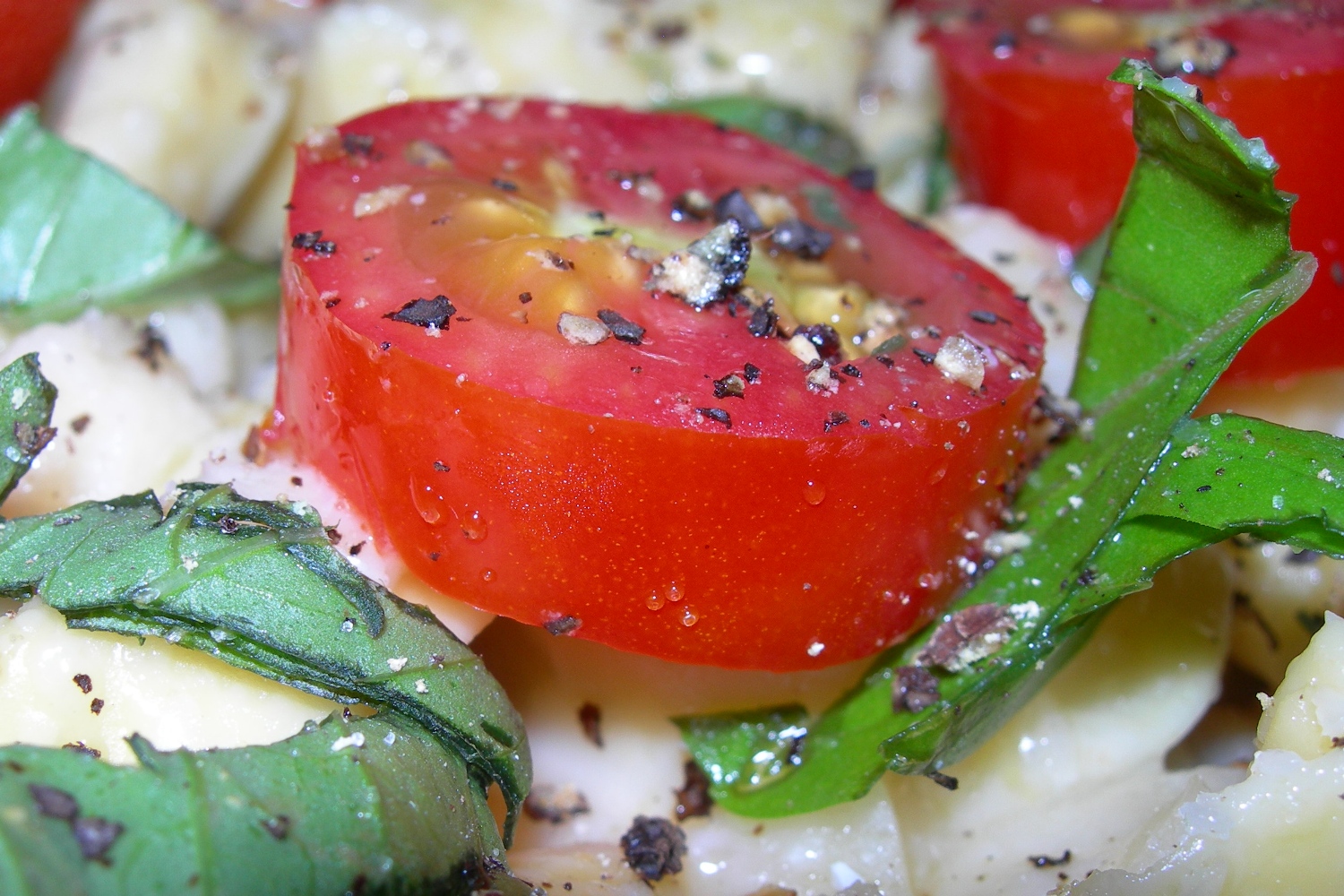 Tomato and Basil on Tortellini