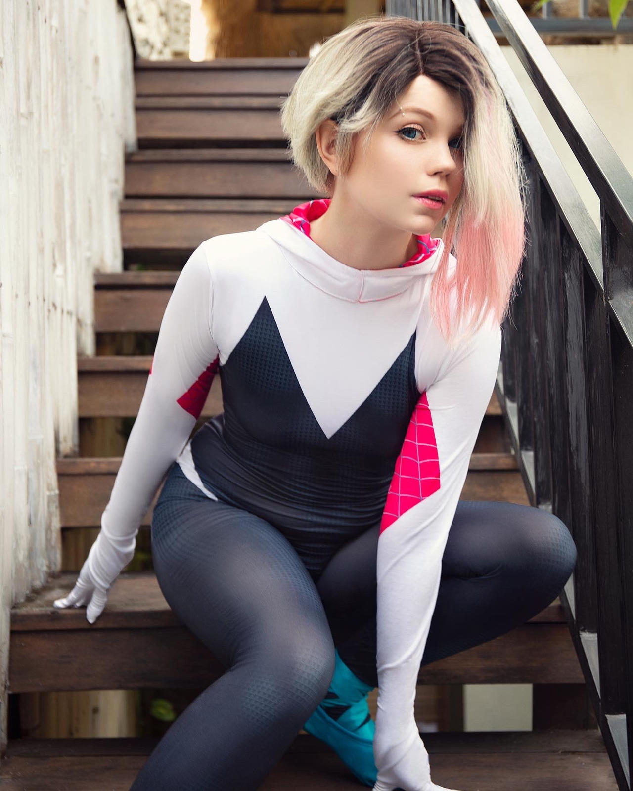 Spider Gwen Cosplay By Caticornplay On DeviantArt spider-gwen-cosplay-by-caticornplay-on-deviantart