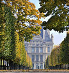 Louvre en Automne by Anantaphoto