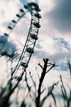 Lensbaby London eye