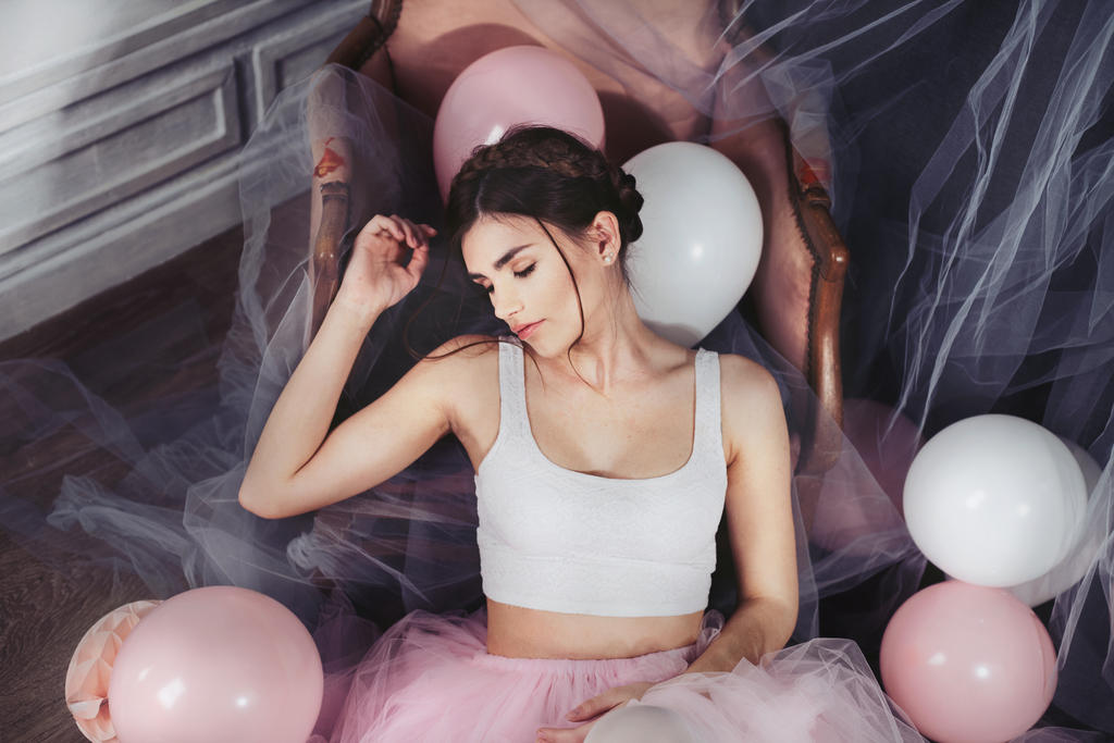 Estelle - La Fete by 0kmidnight Estelle - La Fete by 0kmidnight