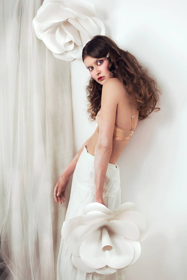 White Doll V - Editorial Elegant Magazine by 0kmidnight