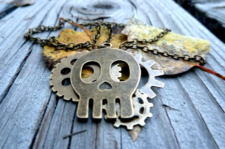 Steampunk Skull Necklace