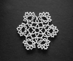 White Tatted Snowflake