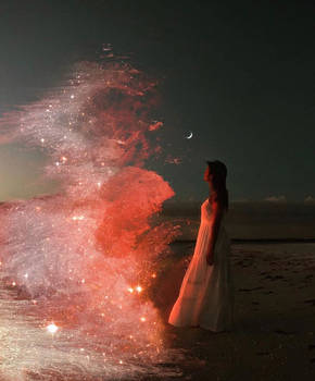 Woman-spirit-moon-indg0