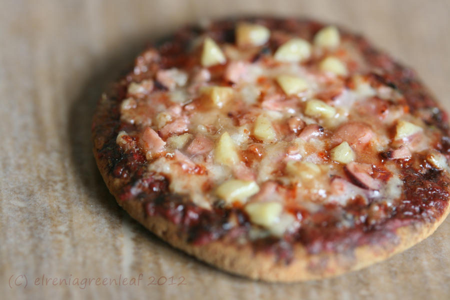 1/12th scale Hawaiian Pizza