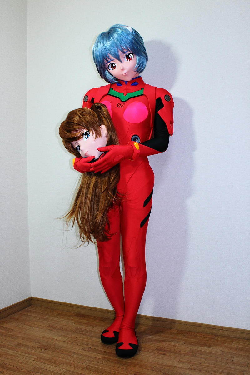 Rei play the Asuka cosplay.