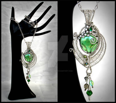 Absinthe pendant