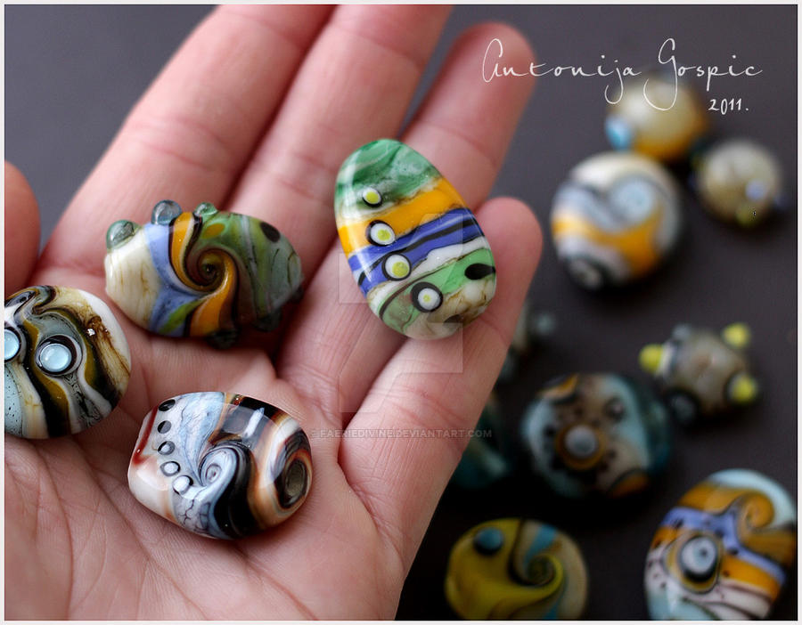 Yellow-green-blue lampwork glass beads 2