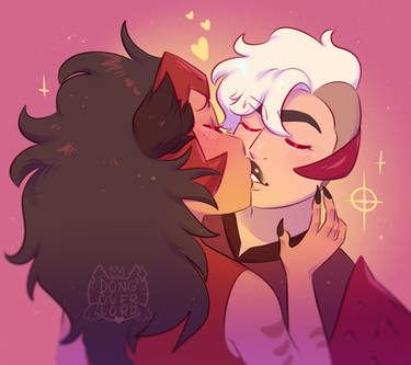 catra / scorpia smooch