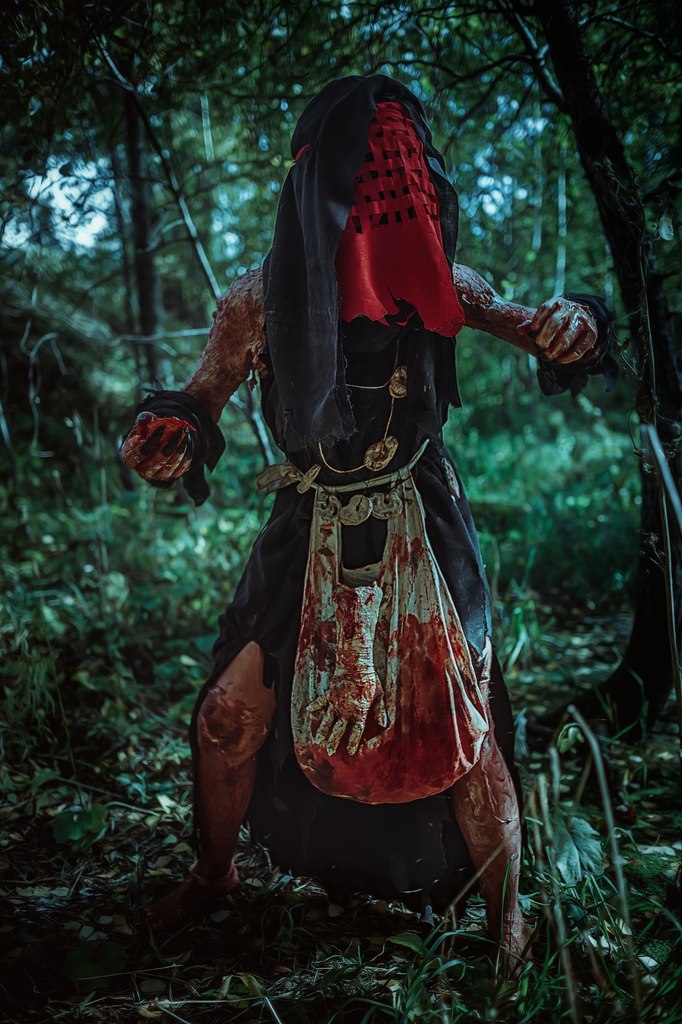 Whispess Lady of the Woods (Witcher 3 Cosplay)