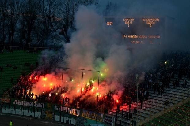 fckl karpaty lviv green white ultras