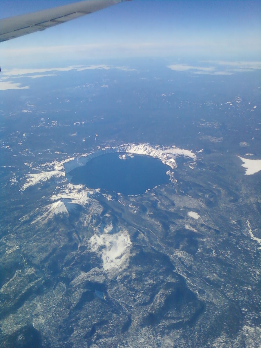crater_lake_from_the_air_by_free_flowing_chaos_d2hxvx5-fullview.jpg