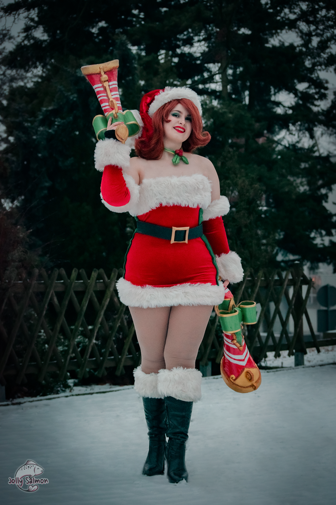 Candy Cane Miss Fortune cosplay by jollysalmon on DeviantArt