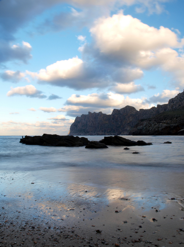 cala clara. bluest