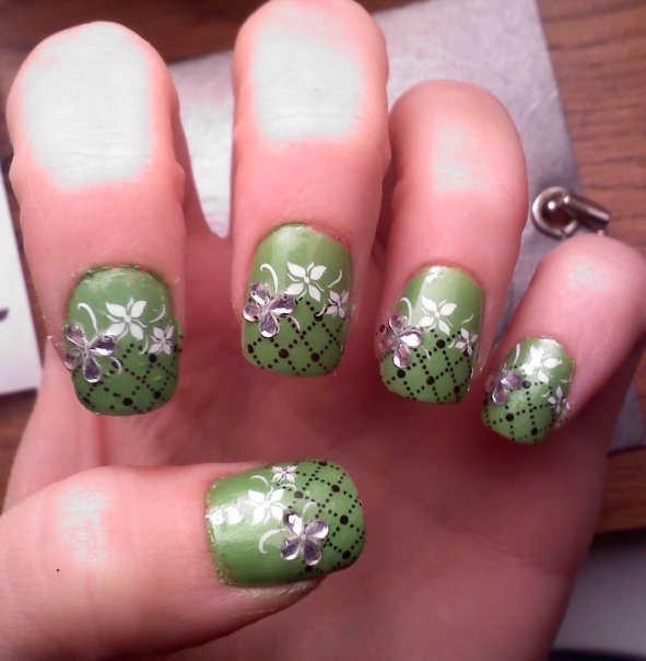 Konad Nail design