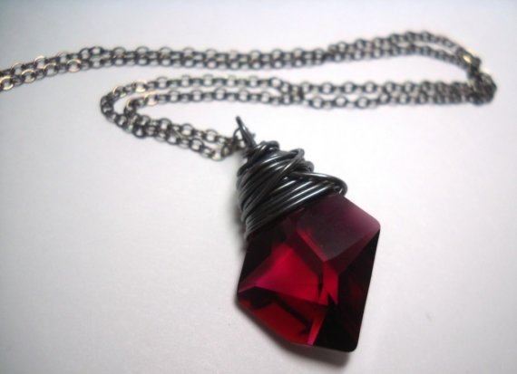 Rose Red Swarovski Crystal Ste