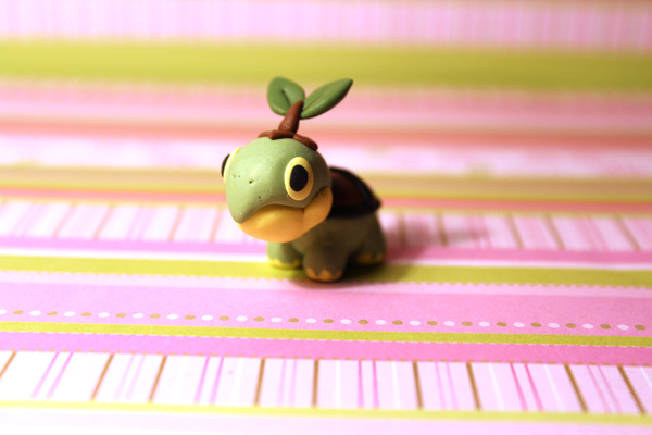 front view turtwig desk buddy