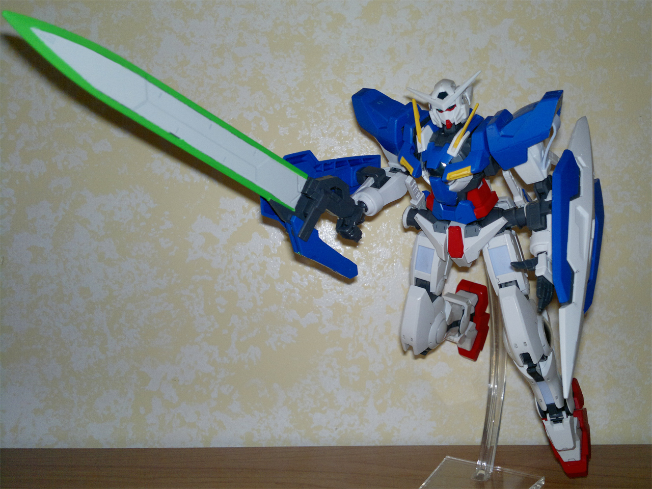 Gundam Exia GN-001