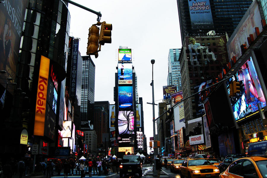 Deviantart Square Y Time Square, NY by patycosplay on DeviantArt