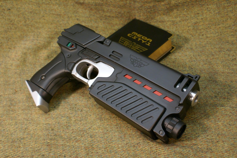 Judge Dredd Lawgiver