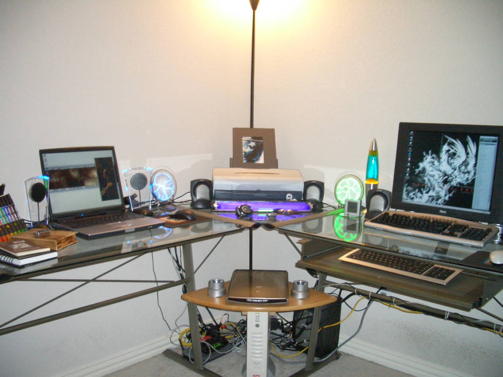 Complete Studio Desk setup by Kriten on DeviantArt