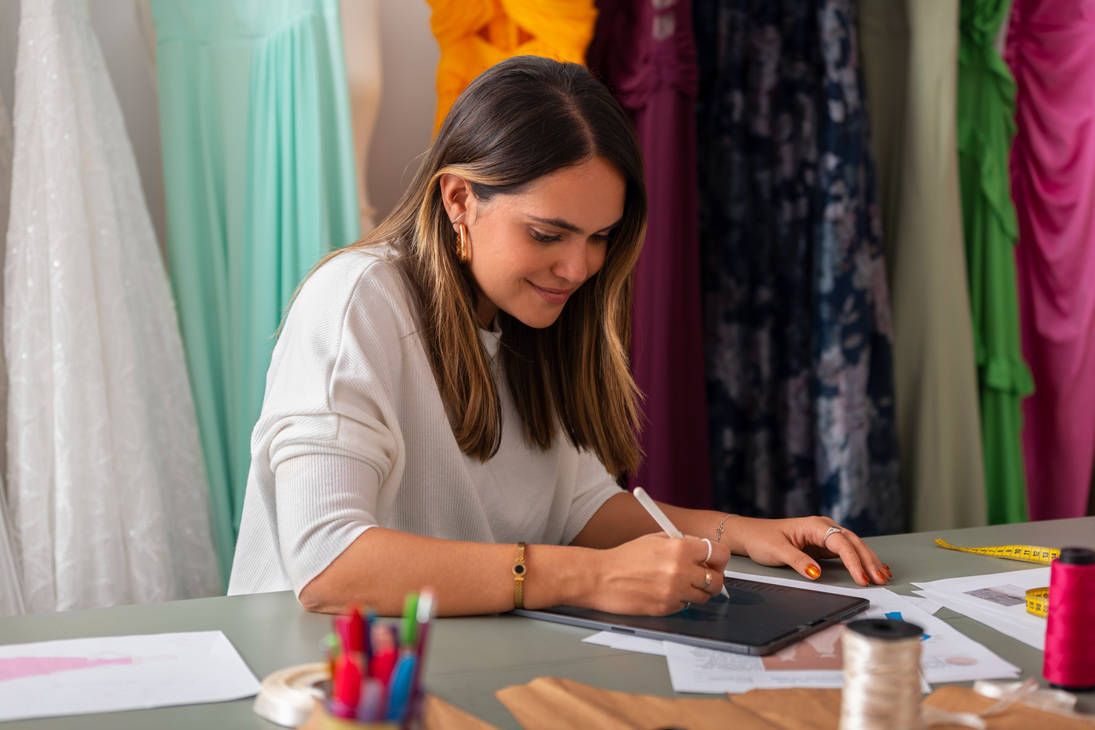 fashion design course Your Path to a stylish caree by gurungpooja on ...