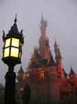 Disneyland Paris in the fog by Heurchon