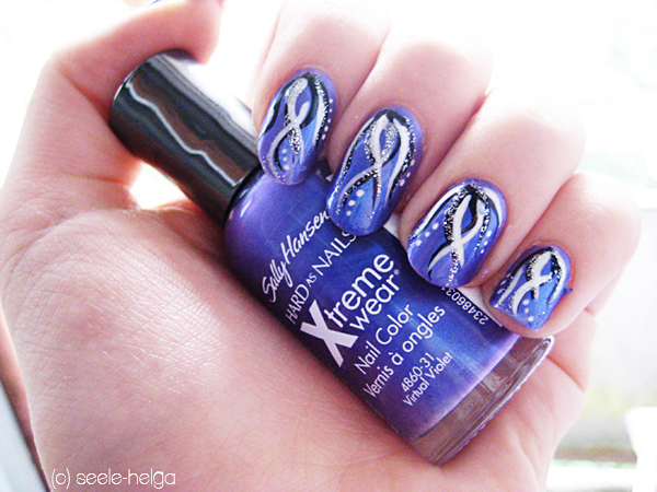 Nail art_Violet spiral