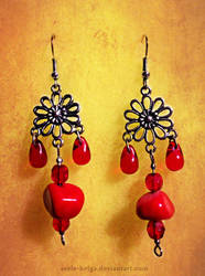 Red Queen earrings