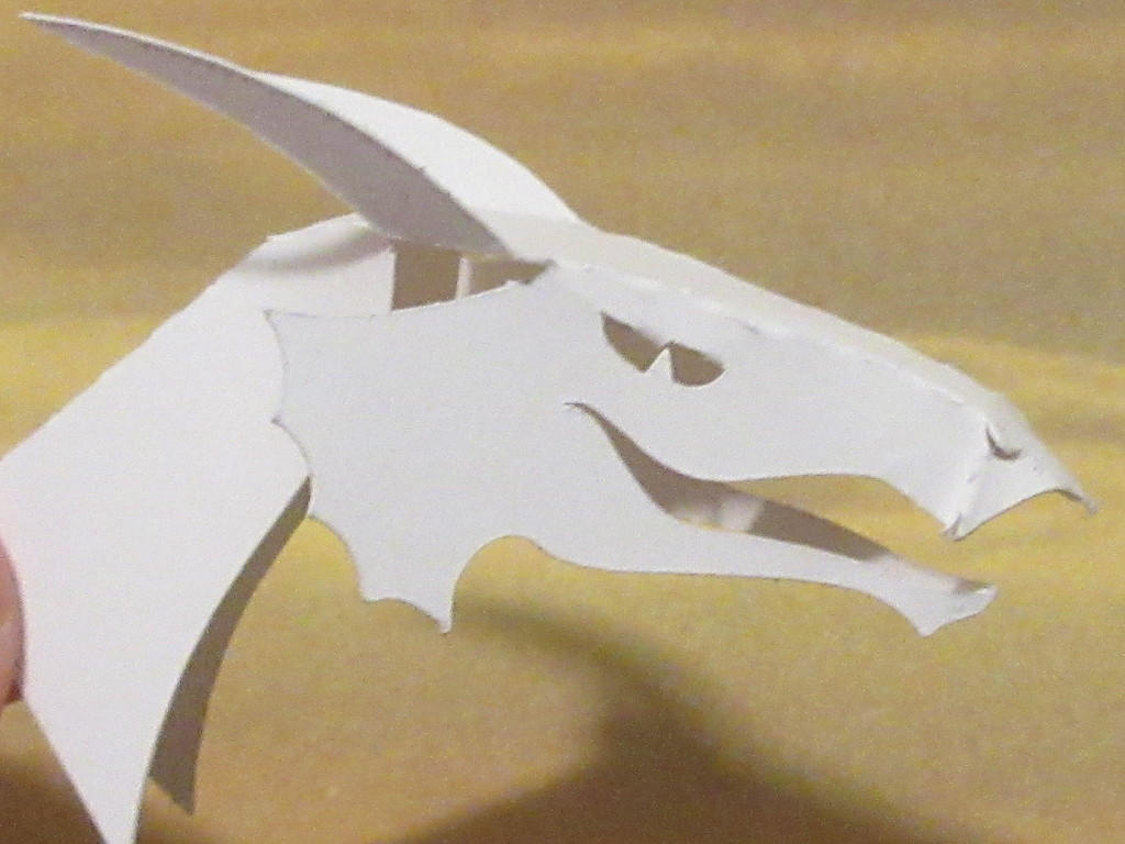 Papercraft dragon head, revised by tyrosinase on DeviantArt