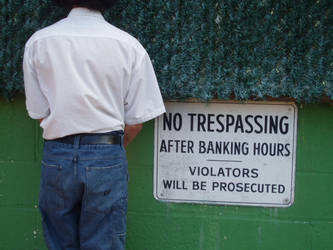 No Trespassing