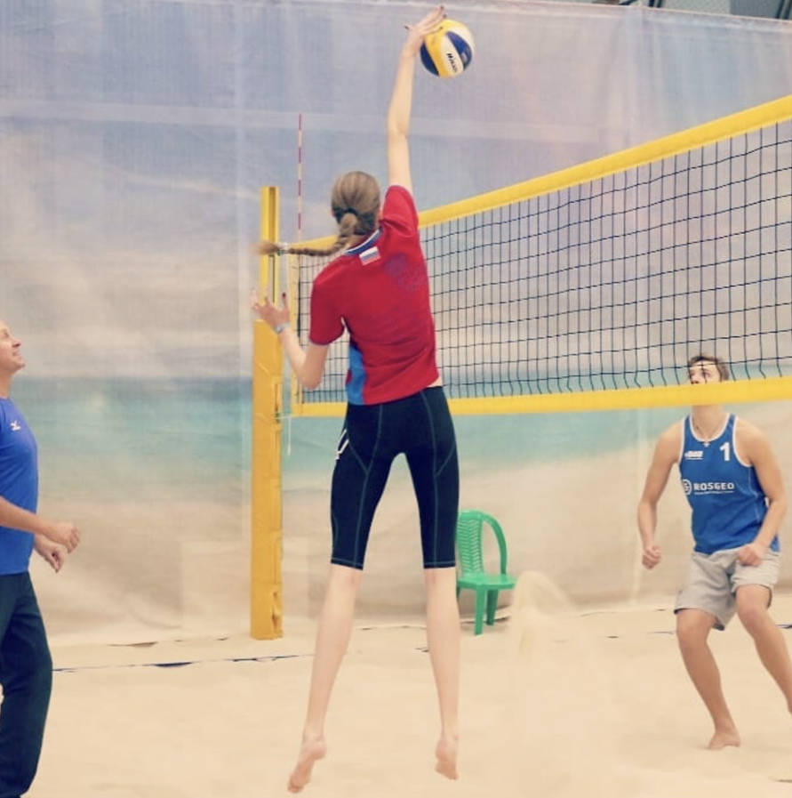 Maria Dayneko 210 Centimeters Volleyballer2 By Ranbaiyu On DeviantArt maria-dayneko-210-centimeters-volleyballer2-by-ranbaiyu-on-deviantart