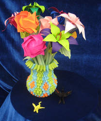 Origami Flower Vase and flower