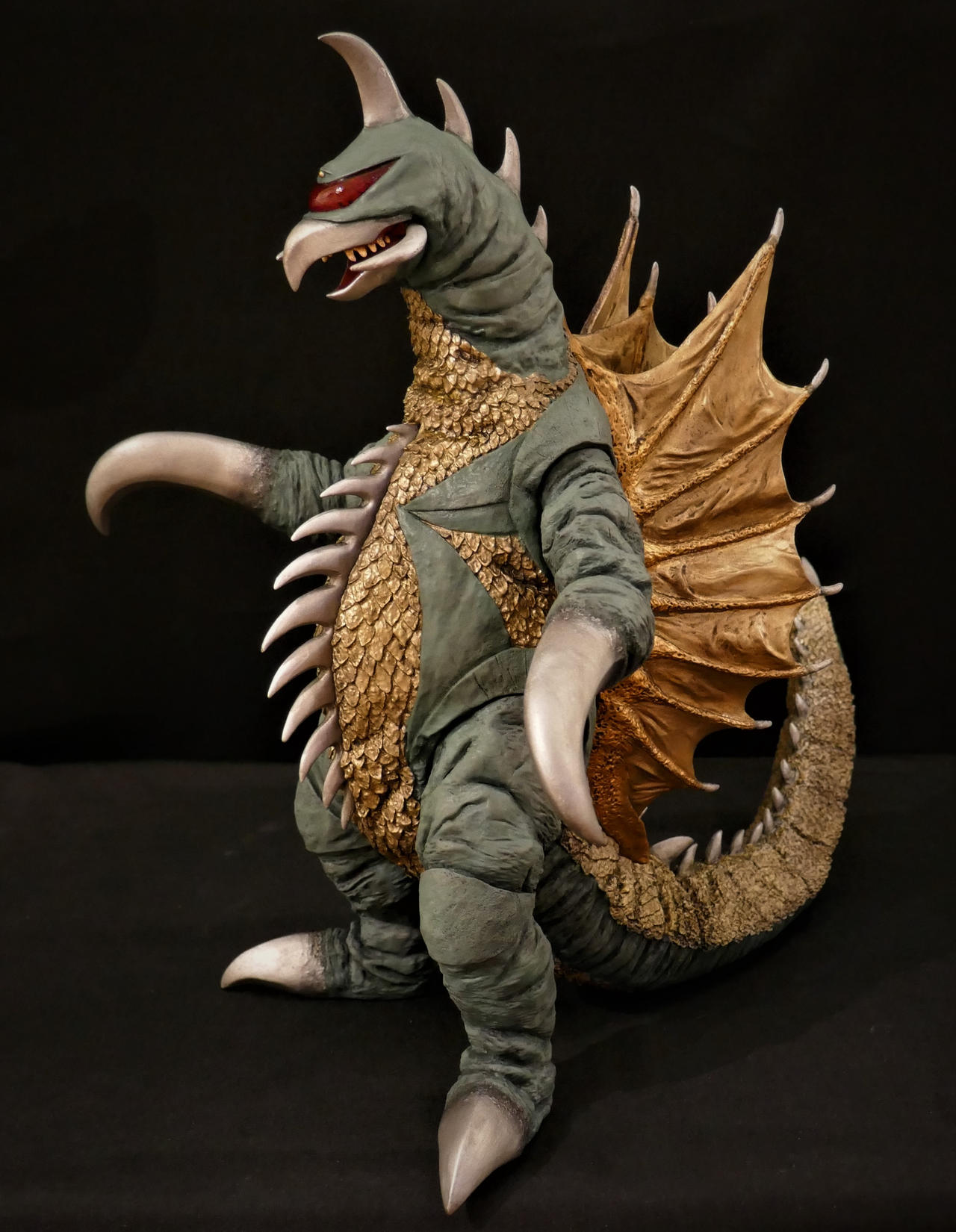 X-Plus Gigan Resin Commission Finished by Legrandzilla on DeviantArt
