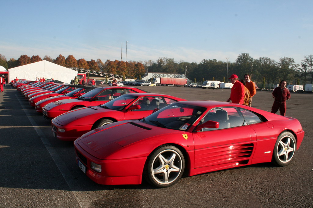 Parking Ferrari