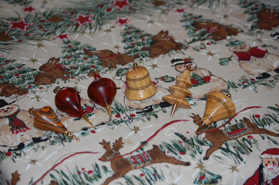 wood ornaments 1
