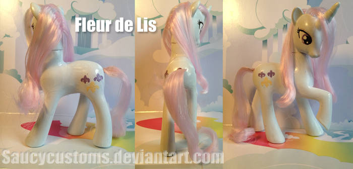 Fleur de Lis Custom Pony