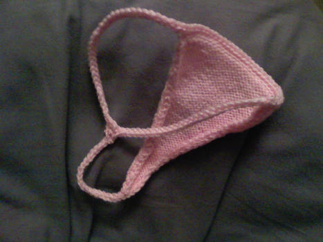 Knit thong backside