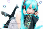 Hatsune Miku 02 by AikoShorin