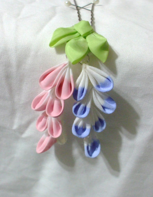 Pastel wisteria dangles